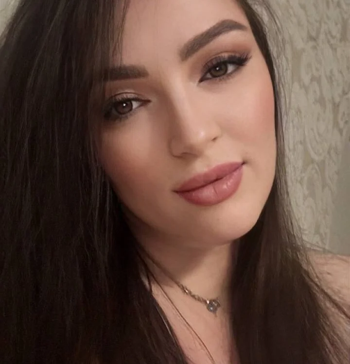 LoraineMiles' Offline XXX Chat