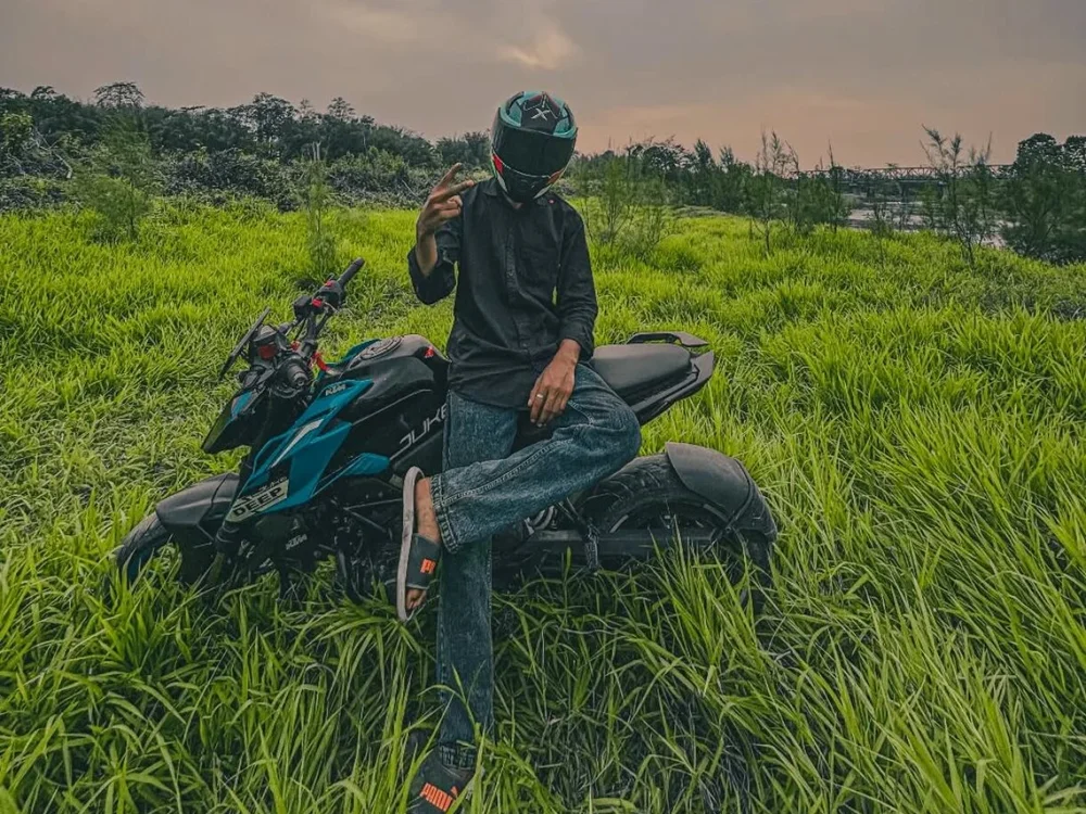 Assam-big-lund offline XXX-chatje