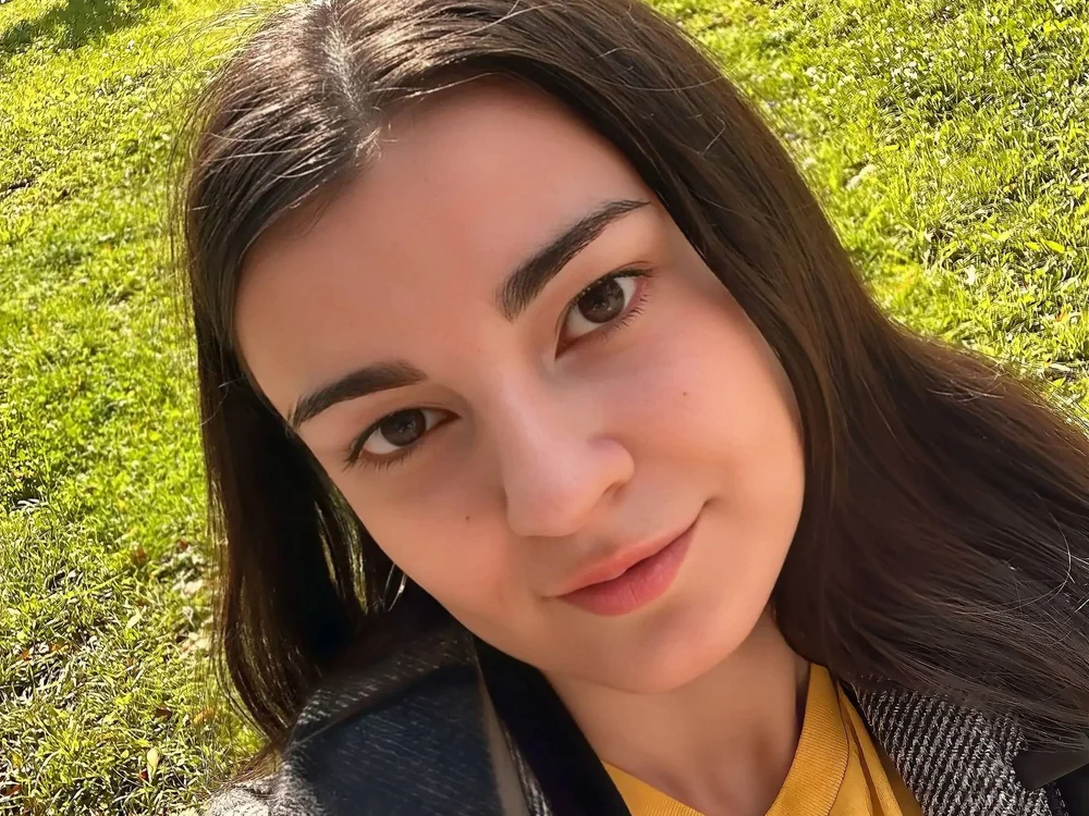 VivienOstrye Chat XXX offline
