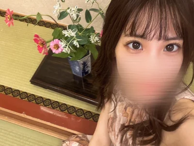 riri__nyan_o0's Offline XXX Chat