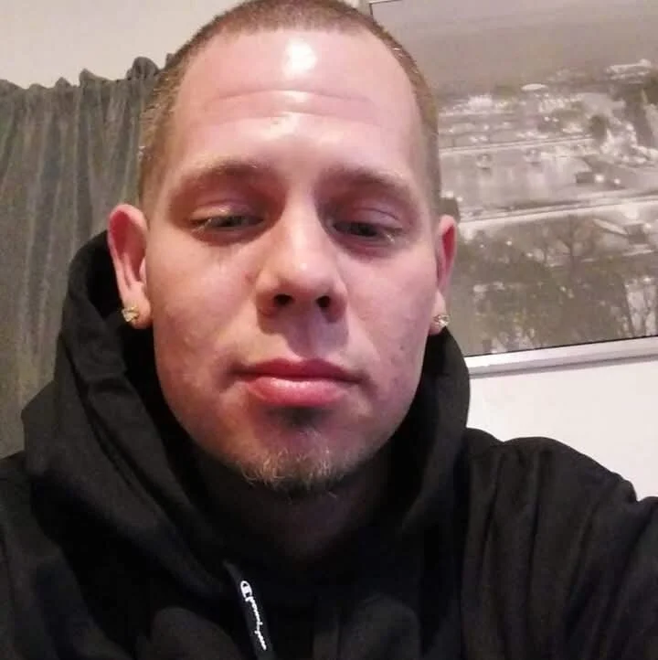 Offline chatovací místnost Jd937