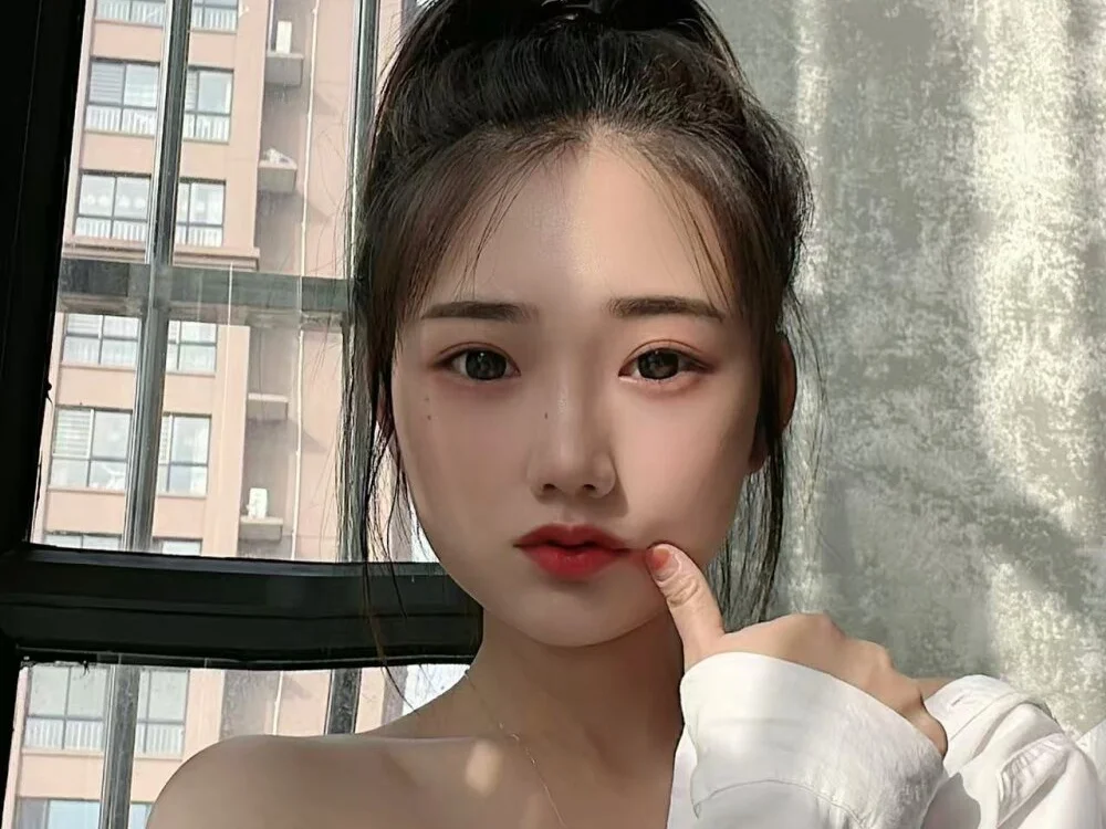 XIAOXIN-EET Chat XXX Ngoại tuyến