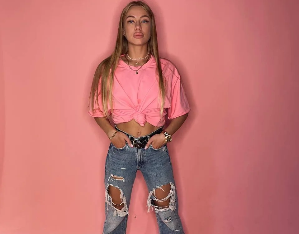 Melissa__White offline chatrum