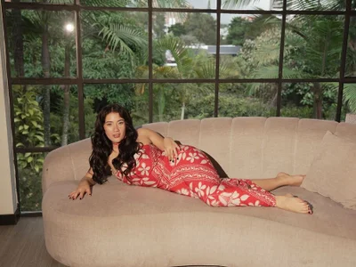 IsabellaandHannah on StripChat