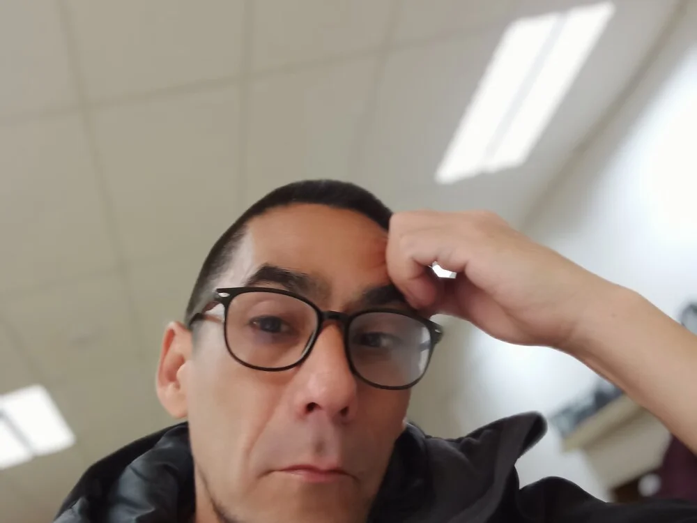 Francisco4910 Offline XXX Chat