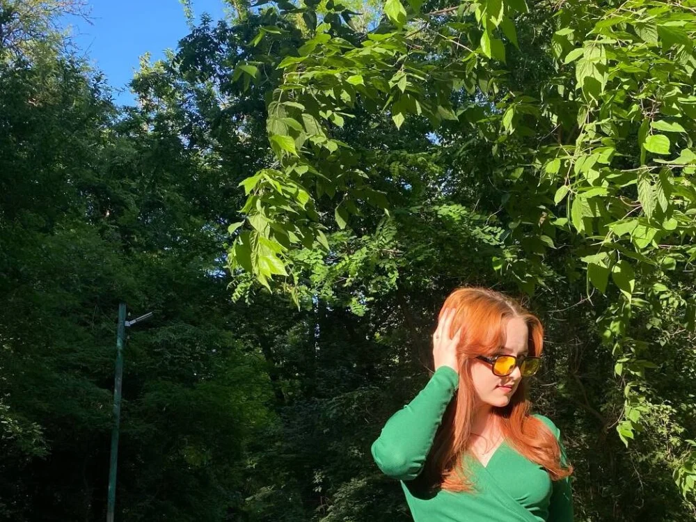 LolaLushhz Offline XXX-Chat