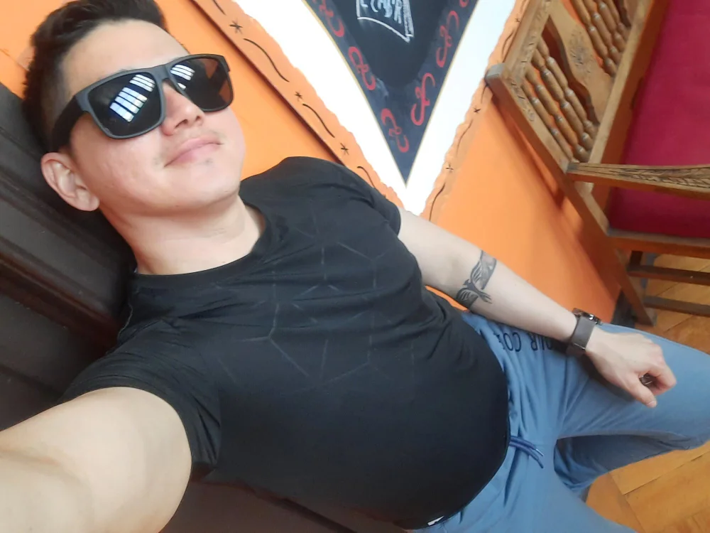 onlymask88 Offline Chatraum