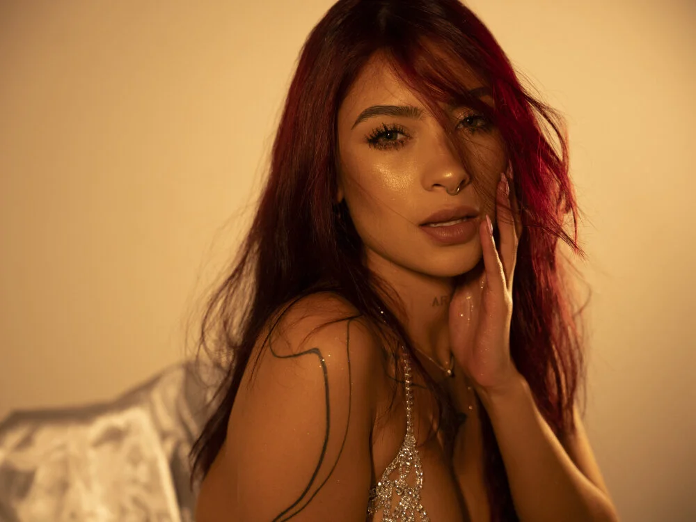 Carolart_ offline XXX-chat