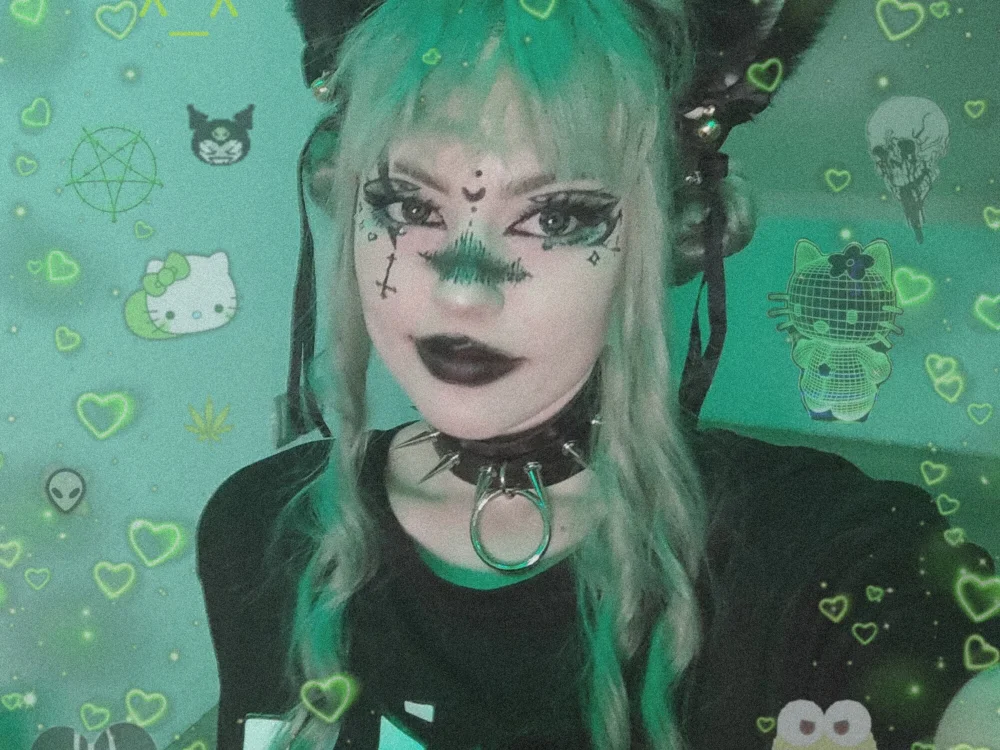 Nekophobia's Offline Chat Room