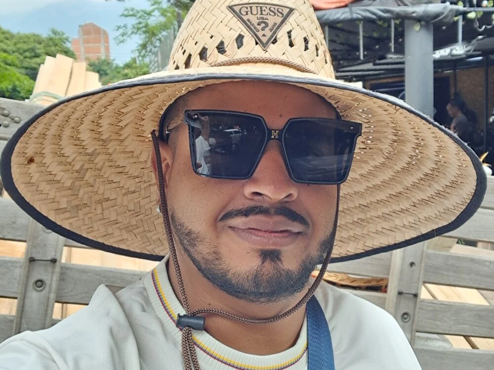 Electricpenvag: офлайн-секс-чат