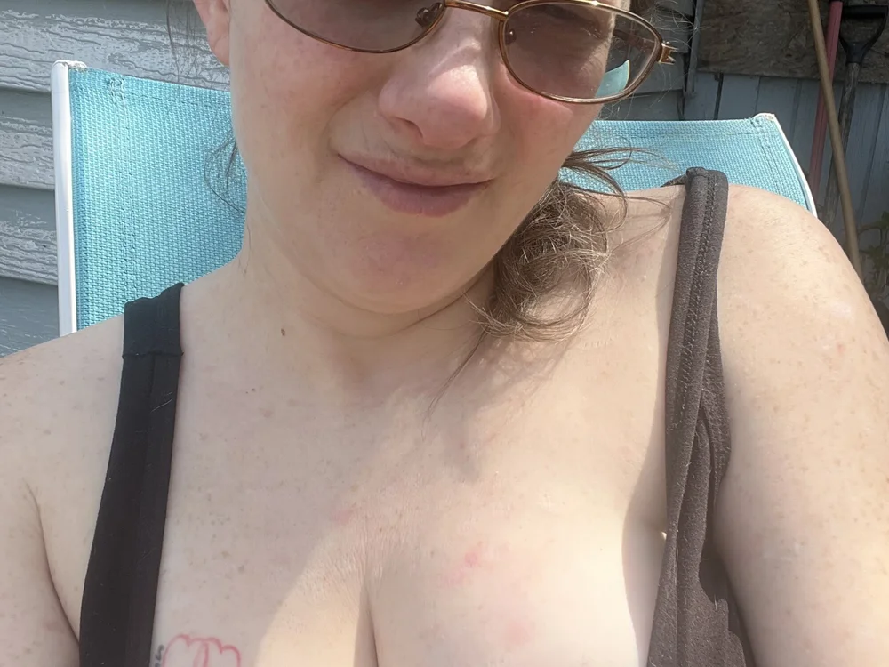 HotHouseWife79 offline chatrum