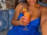 RosieGloww's webcam live show