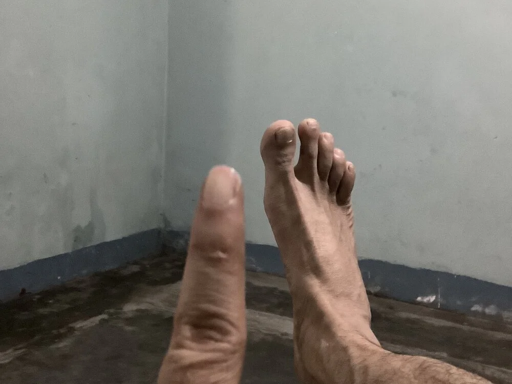 VastNoon95のオフラインXXXチャット