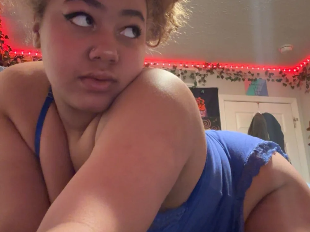 Badassgabriella's Offline XXX Chat