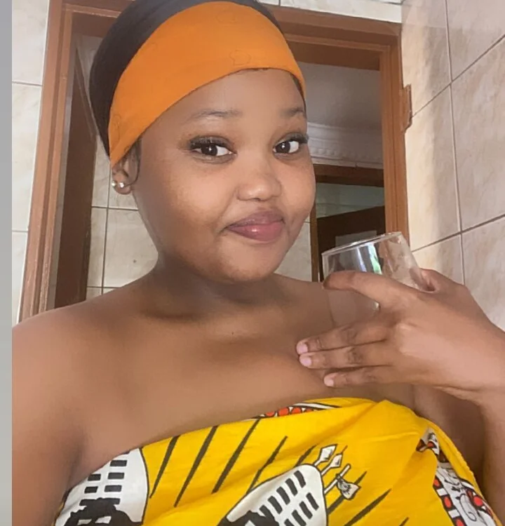 دردشة nthabizii الجنسية دون اتصال