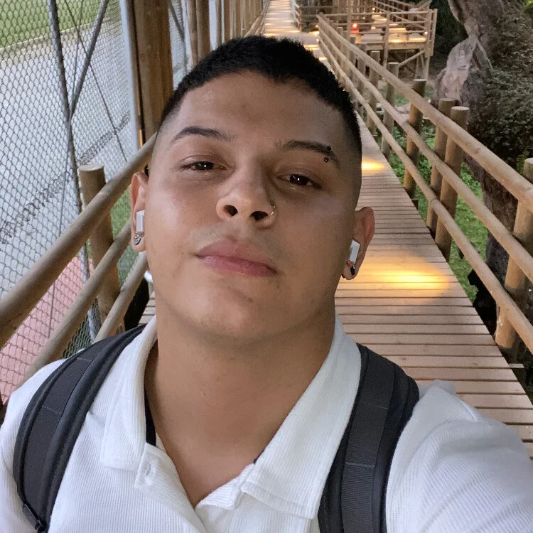 Thiago_Fore offline XXX-chat