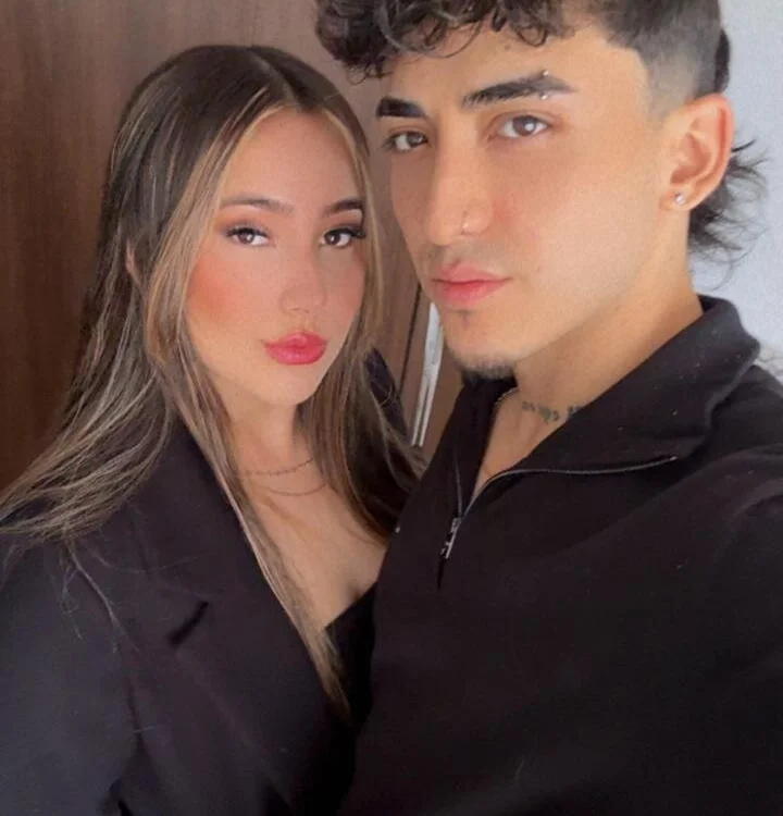 Офлайн-чат XXX Nath_and_Lian