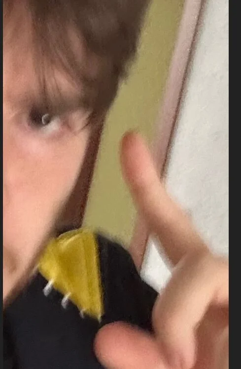 Dachdecker21's Offline Chat Room