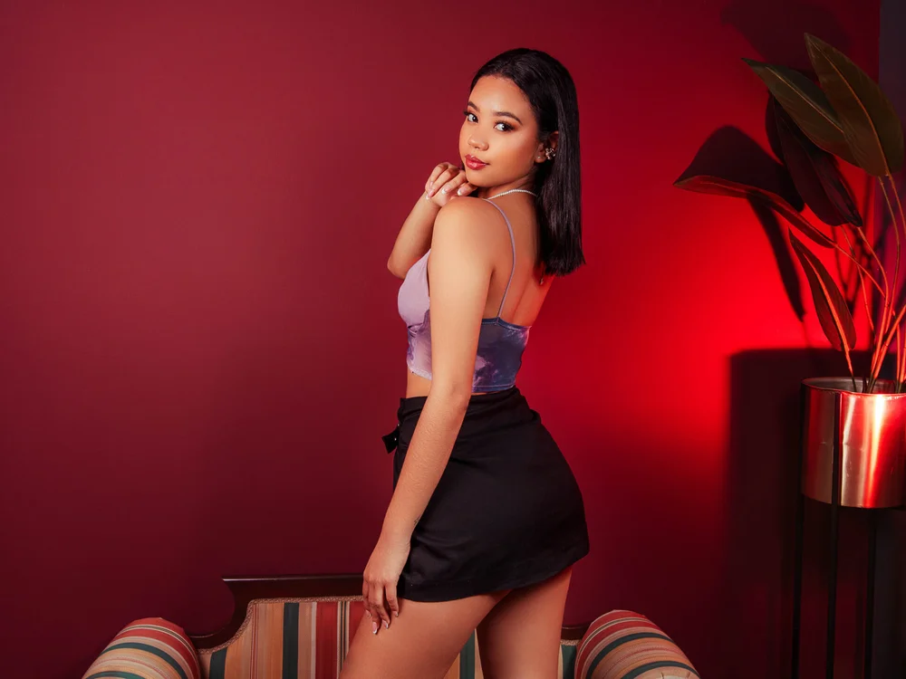 EmilyBloop1's Offline XXX Chat