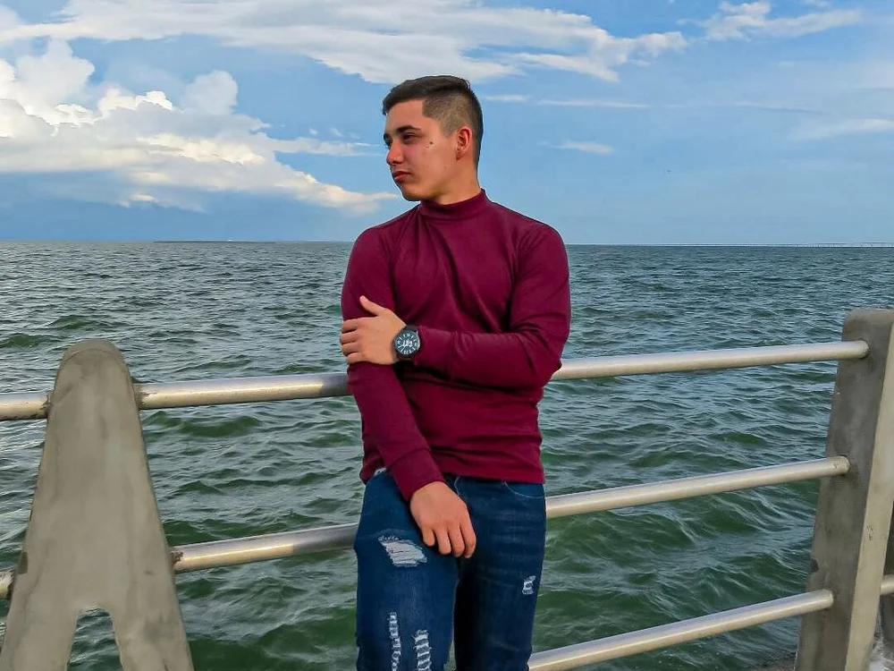 MateoRicci offline chatrum