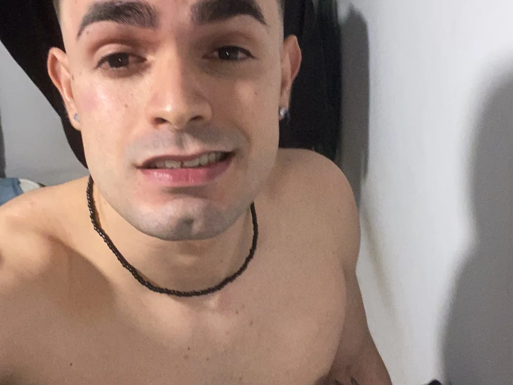 joseemontillan Offline XXX chat