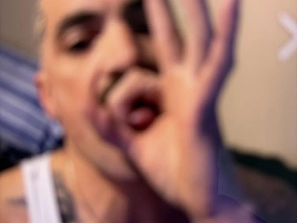 MrMrsperfeted's Offline XXX Chat