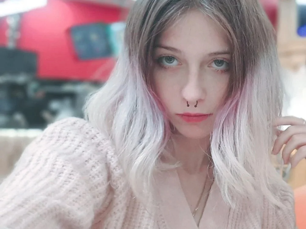 Offline chatovací místnost OdellaEsser