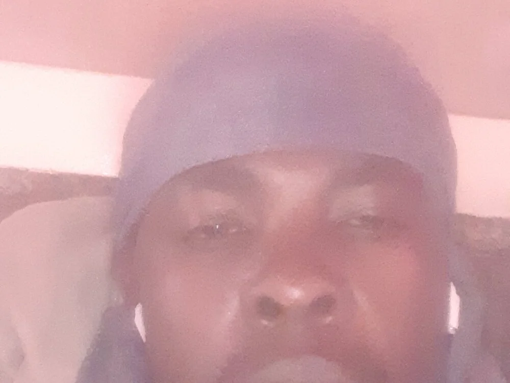 sex-line: συνομιλία ΧΧΧ εκτός σύνδεσης