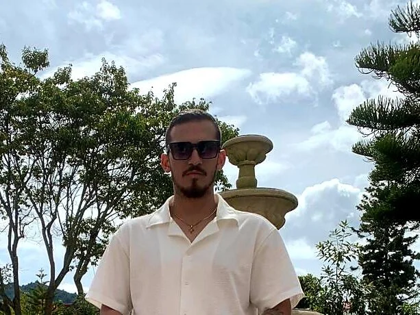 estivii offline XXX-chat