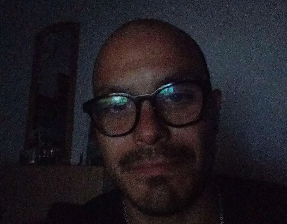 Andre0623: офлайн-секс-чат