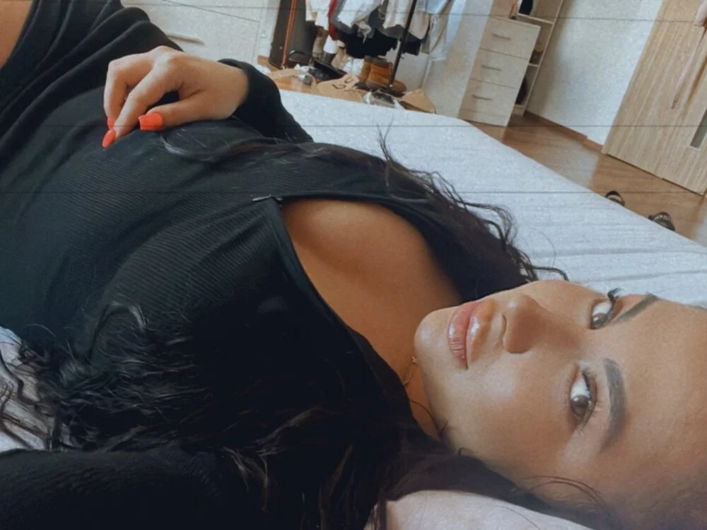 دردشة fantasyMindy الجنسية دون اتصال