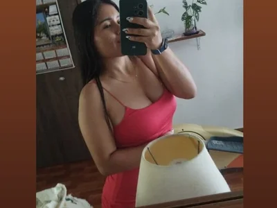 Laura_Velvet — live female cam