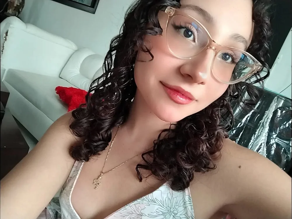 Hot_College_Students' Offline XXX Chat