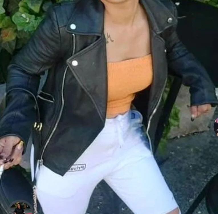 Chat XXX offline de AlishaKlass