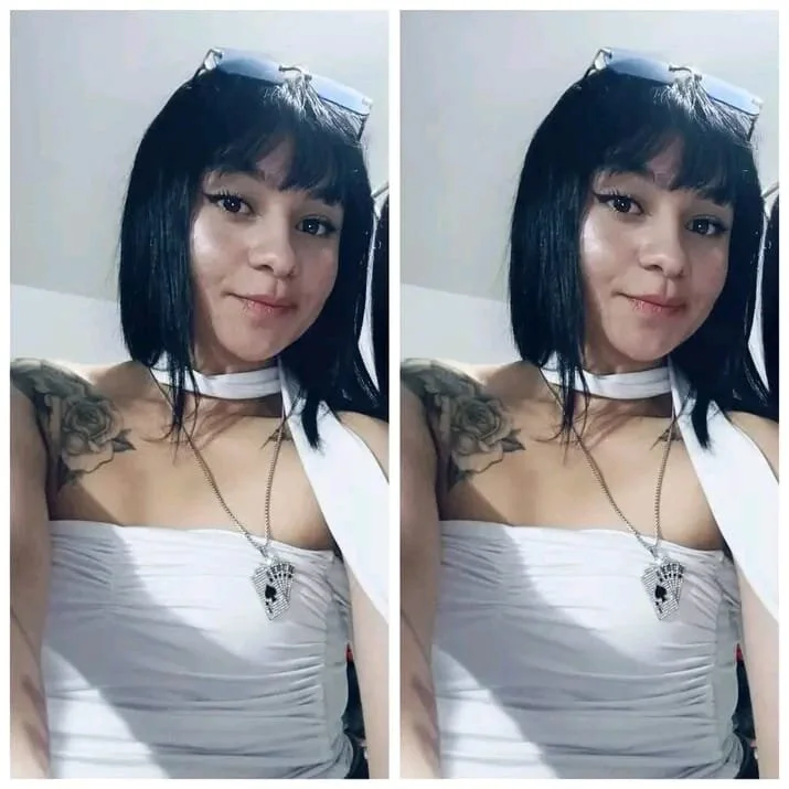 estefany_aura Adlı Modelin Çevrimdışı Sohbet Odası