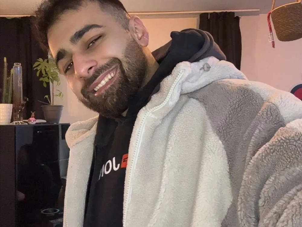 Shayan_021_Private's Offline XXX Chat