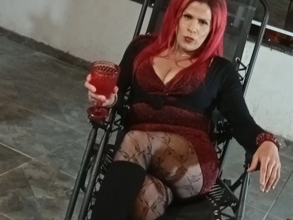 SabrinaParlatoree offline chatrum