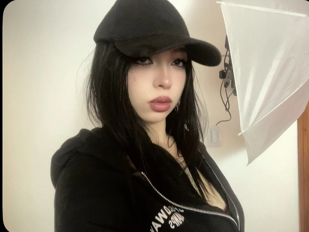 Lola_sst offline chatrum