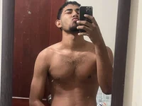 youngalexofficial webcam thumbnail