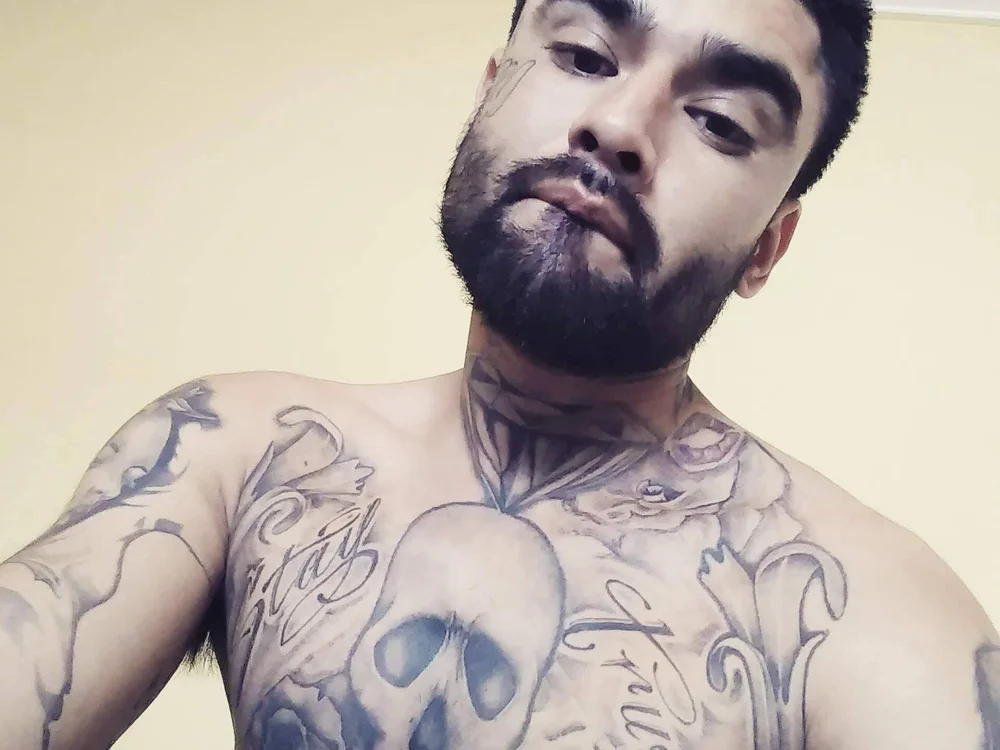 bigdckdaddy632 offline chatrum