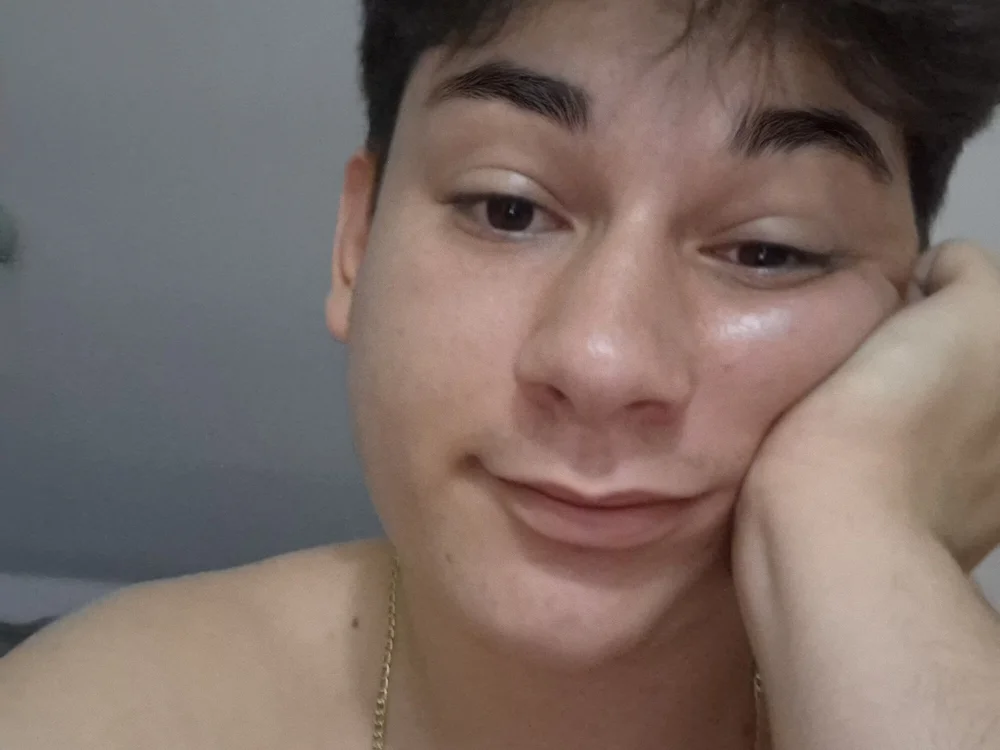 Alexe14012's Offline Chat Room
