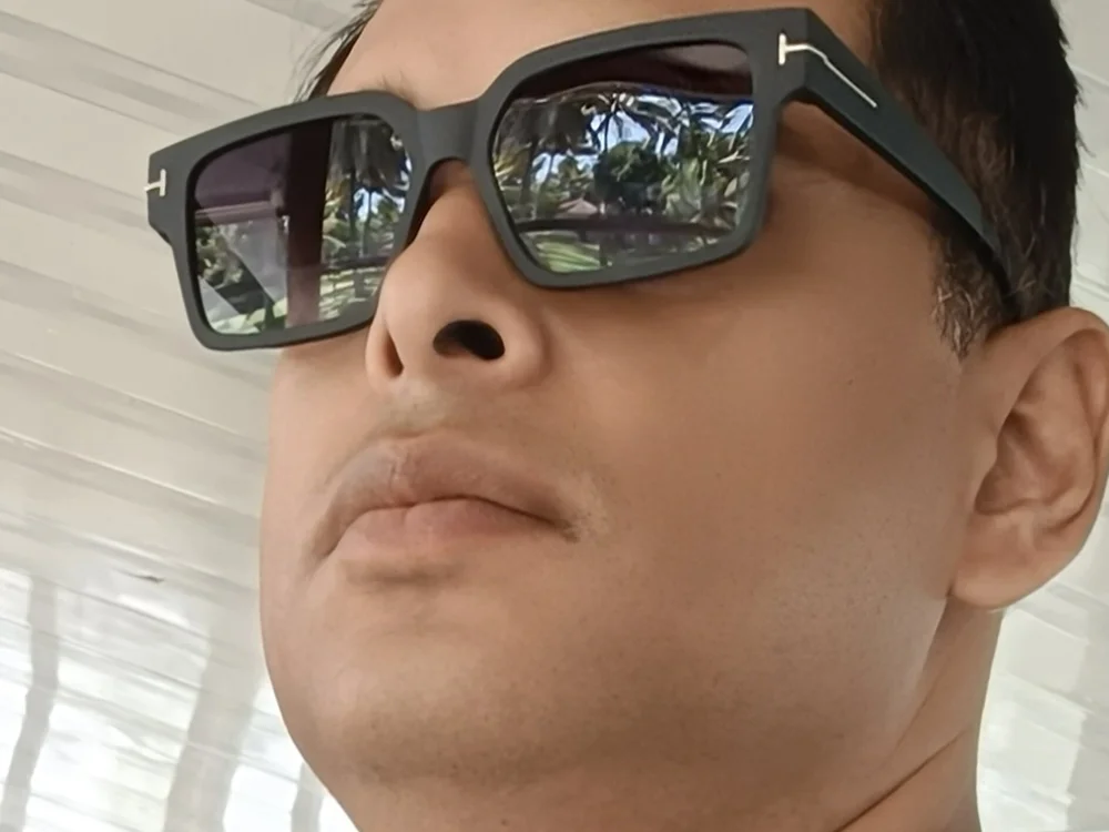 Shakhu23's most recent online preview