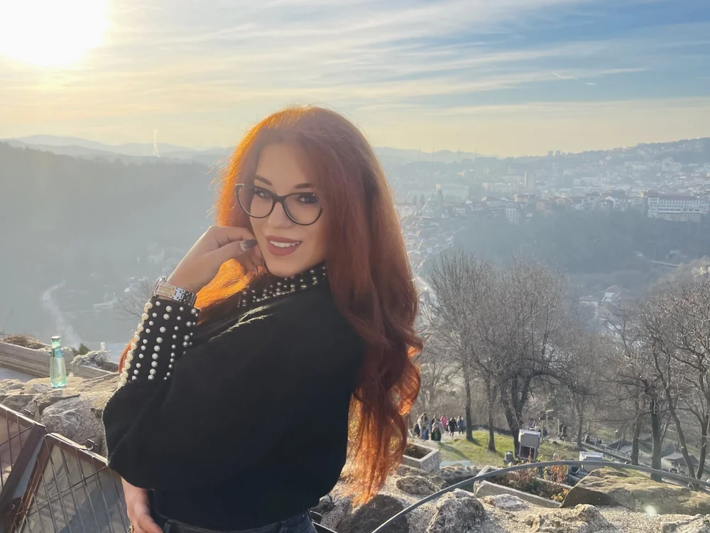 YasmineElbana's Offline XXX Chat