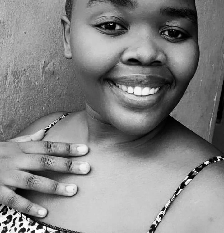 Smomo92 offline XXX-chatje