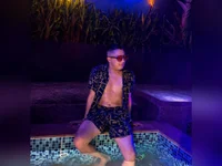 MikeFetish_01
