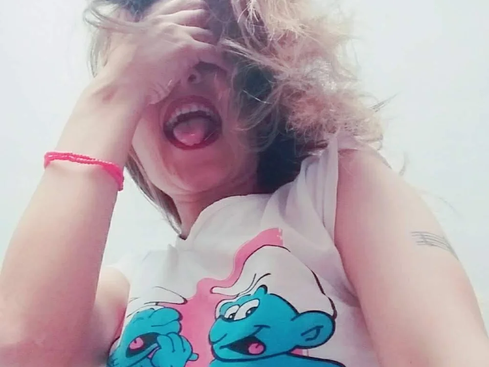 MeleKimsiii Offline XXX Chat