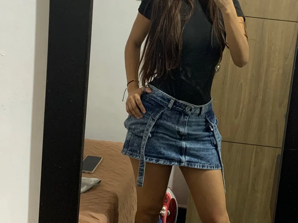 samanttha_meyer's Offline XXX Chat