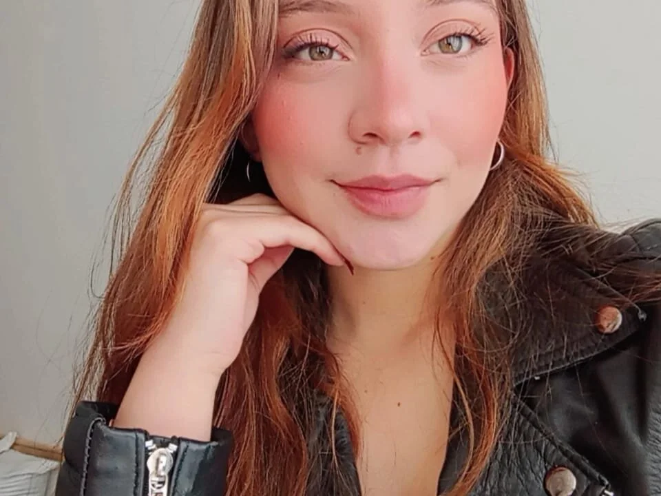 MimiSoftie – Offline XXX chat