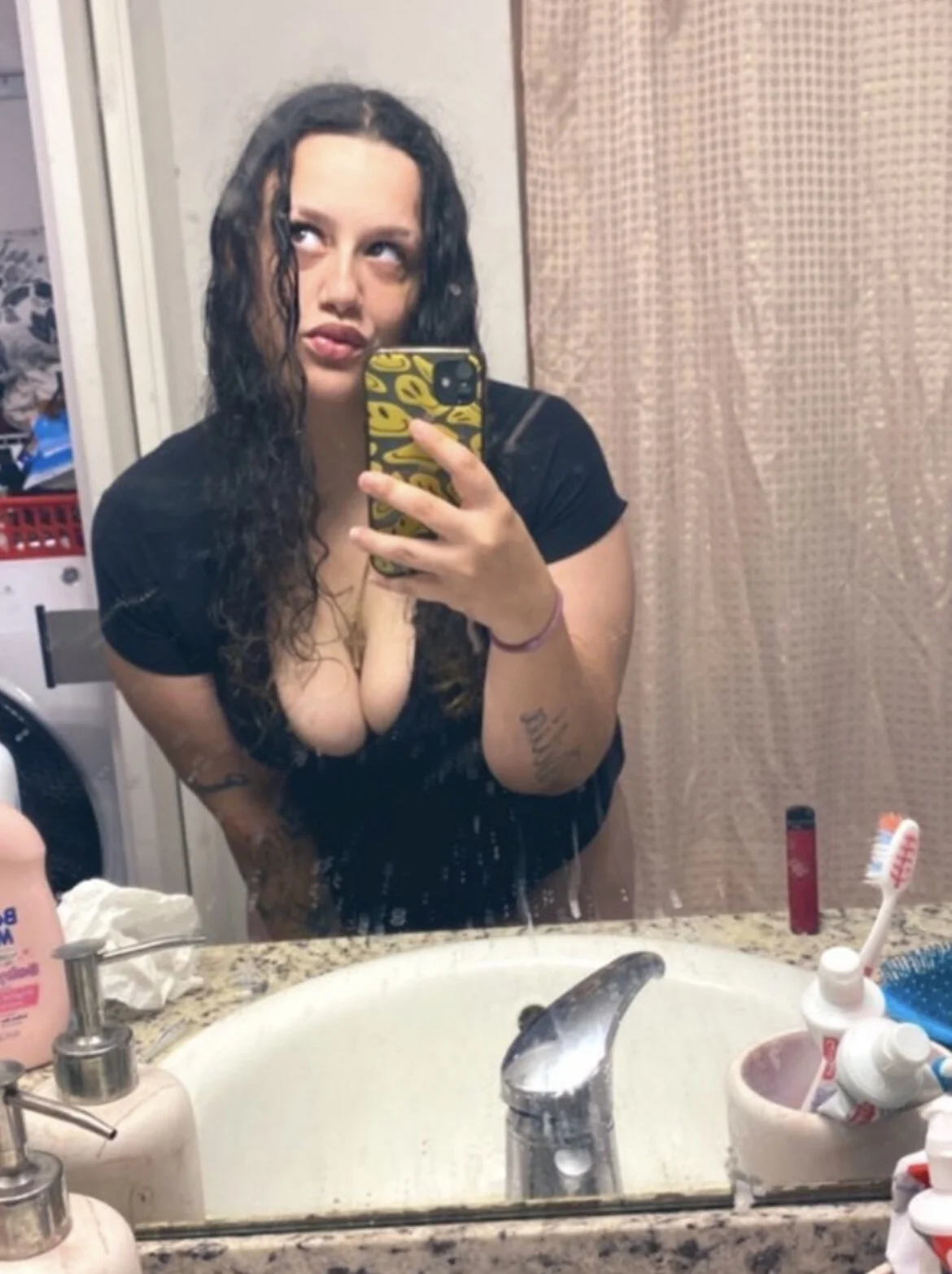 filthyyaleks cover photo