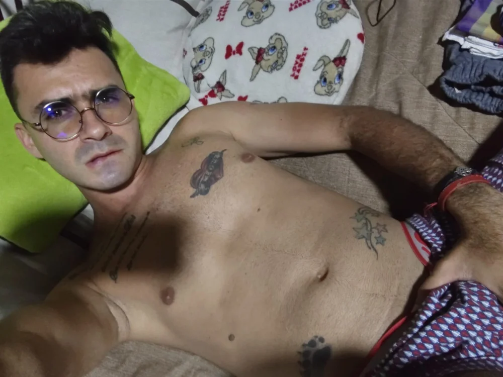 andreshot_xx offline chatrum